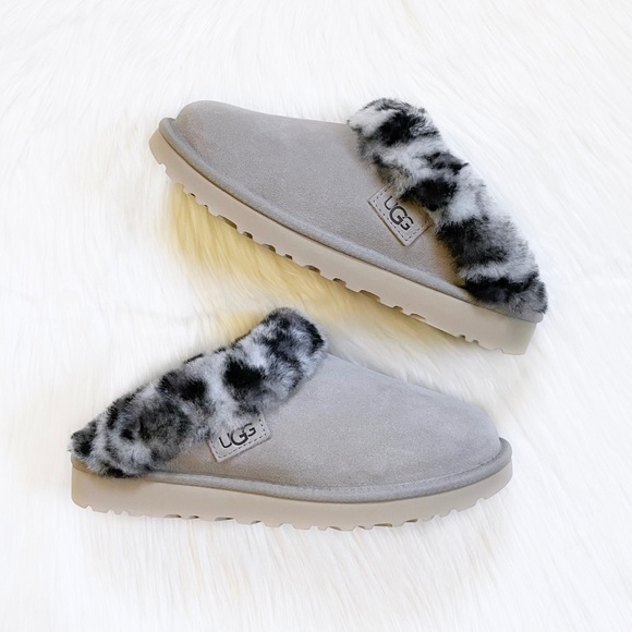 UGG Women’s Cluggette Leopard Goat Slippers - Picture 5 of 7